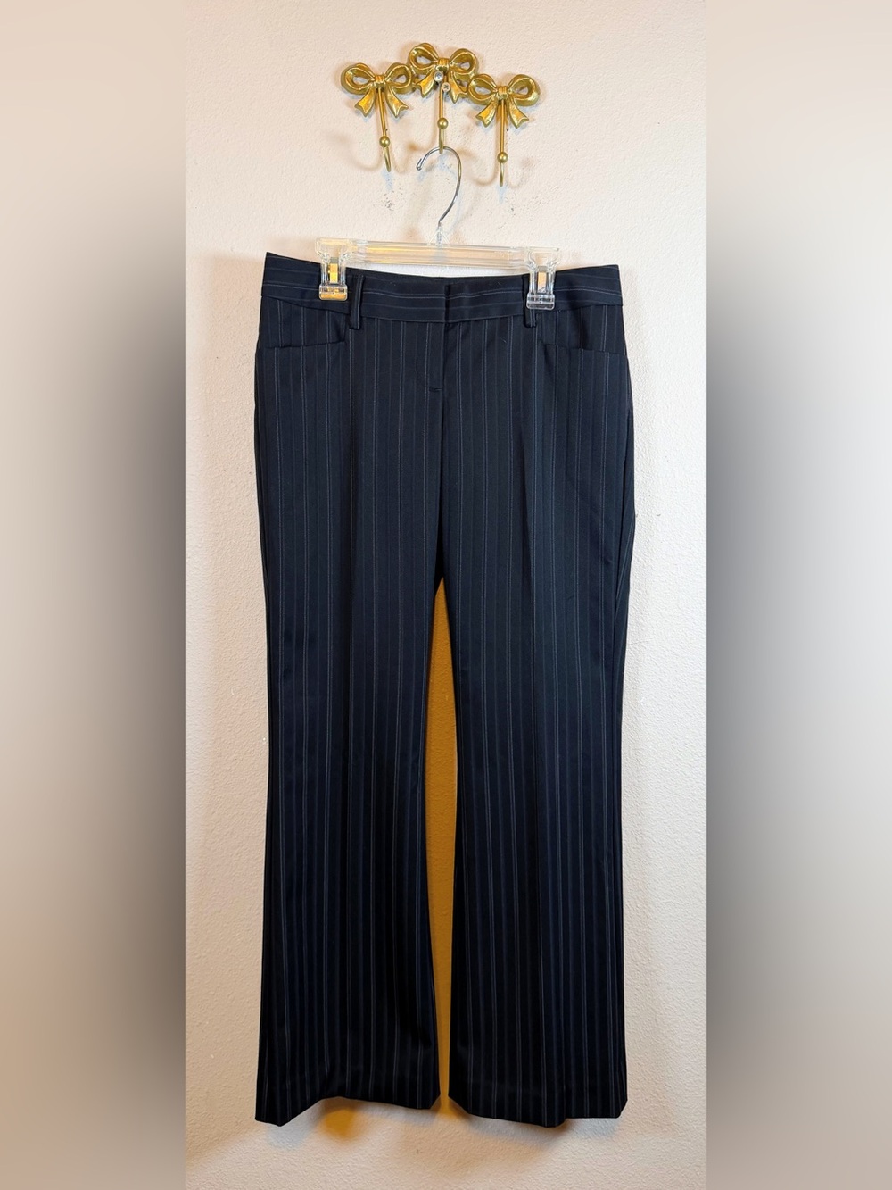 Express Stylist Women's Black Pinstriped Dress Trousers. Size 0
